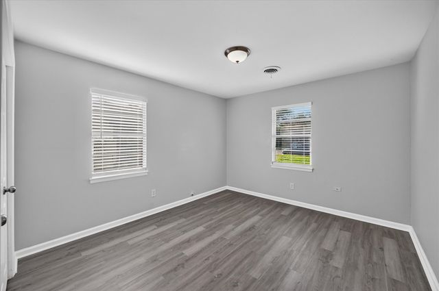 3921 Dana Drive, Haltom City, TX 76117