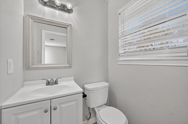 3921 Dana Drive, Haltom City, TX 76117