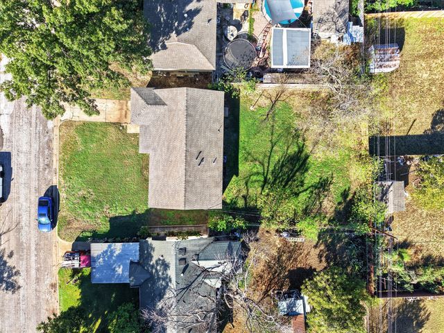 3921 Dana Drive, Haltom City, TX 76117