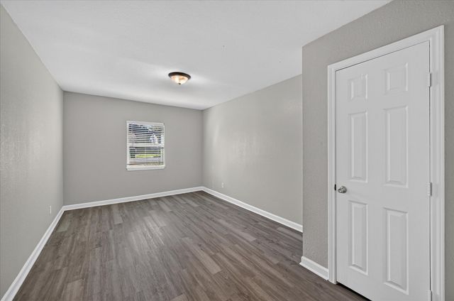3921 Dana Drive, Haltom City, TX 76117
