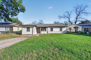 3921 Dana Drive, Haltom City, TX 76117