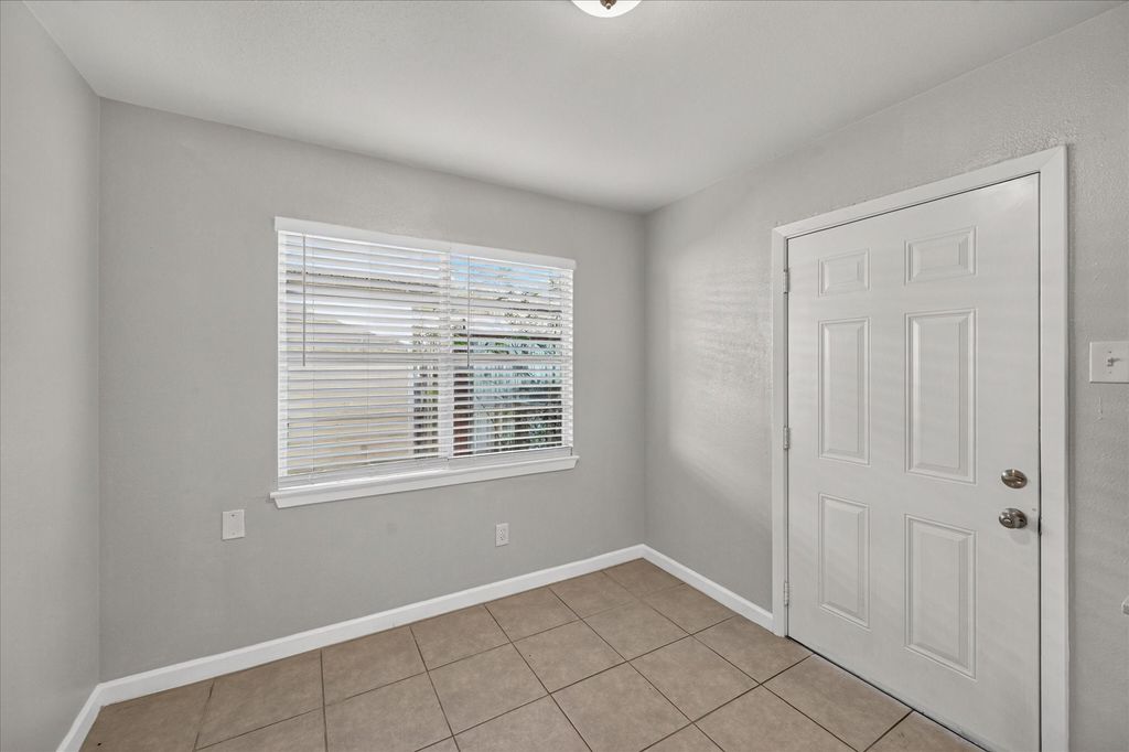 3921 Dana Drive, Haltom City, TX 76117 — photo 2