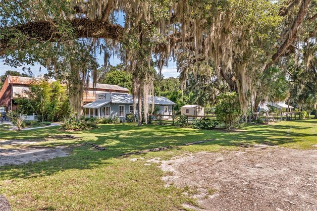 5610 AVENUE G, Mc Intosh, FL 32664