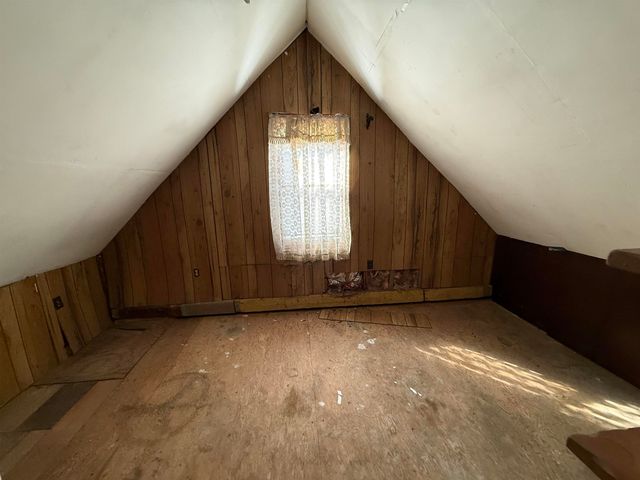 31 Amsden Hollow Road, Weathersfield, VT 05151