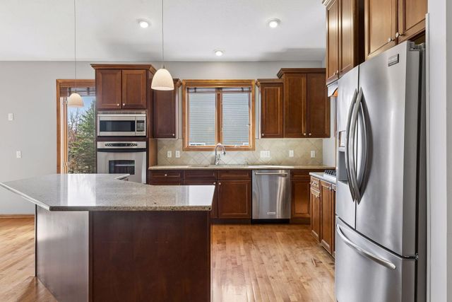 17829 Ketchikan Trail, Lakeville, MN 55044