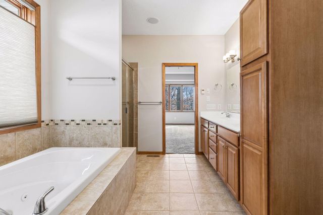 17829 Ketchikan Trail, Lakeville, MN 55044