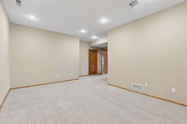 17829 Ketchikan Trail, Lakeville, MN 55044