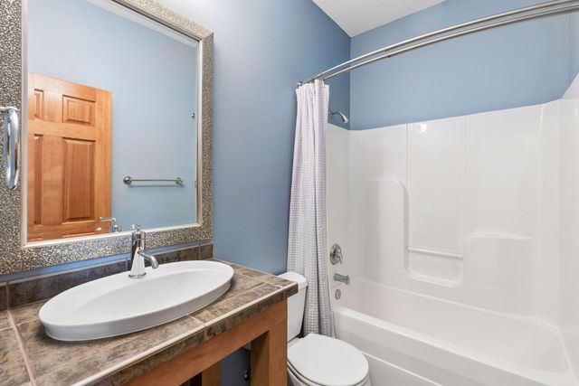 17829 Ketchikan Trail, Lakeville, MN 55044