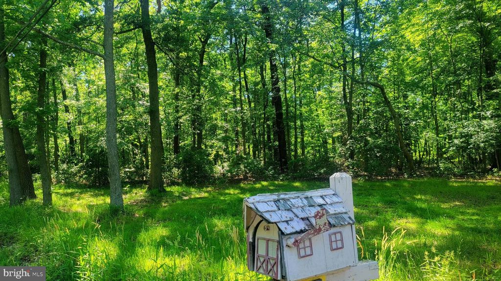 Image 1 of property listing at 838 NABBS CREEK RD, Glen Burnie, MD 21060