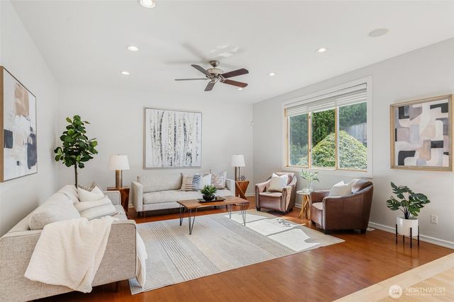 475 SW 345th St, Federal Way, WA 98023