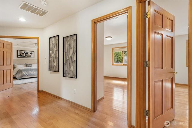 475 SW 345th St, Federal Way, WA 98023