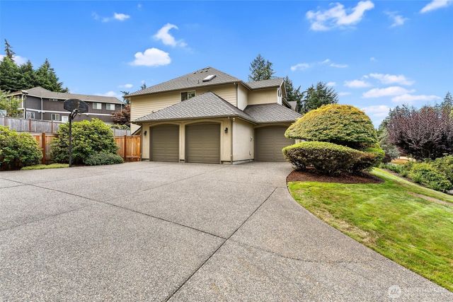 475 SW 345th St, Federal Way, WA 98023
