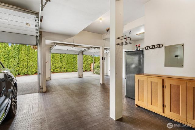 475 SW 345th St, Federal Way, WA 98023