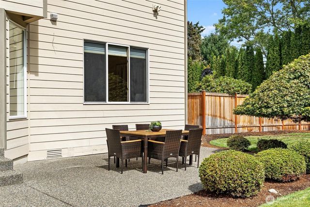 475 SW 345th St, Federal Way, WA 98023