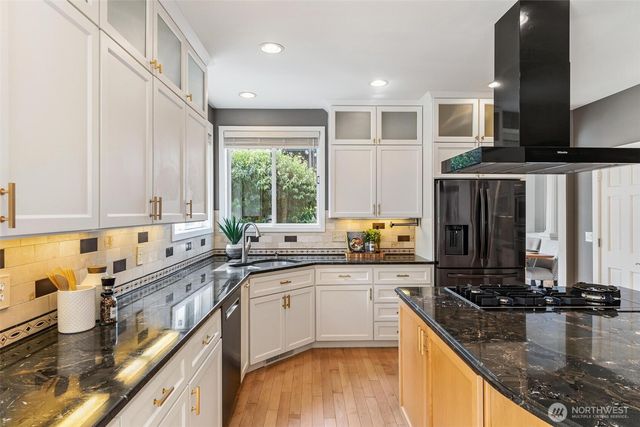 475 SW 345th St, Federal Way, WA 98023