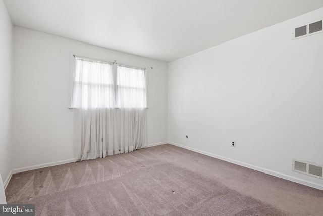 4620 MUGGLETON RD, Wilmington, DE 19808