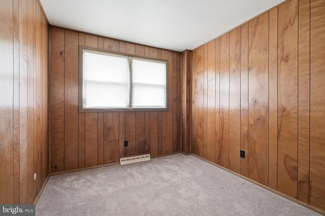 4620 MUGGLETON RD, Wilmington, DE 19808