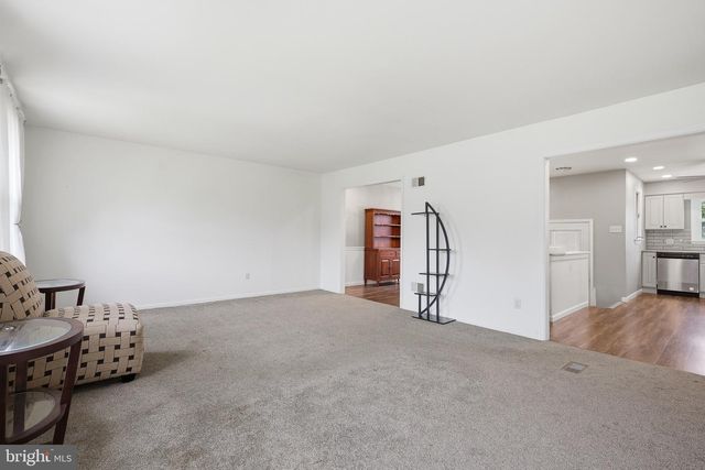 4620 MUGGLETON RD, Wilmington, DE 19808