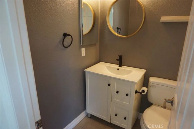 2423 Minuteman, Costa Mesa, CA 92626