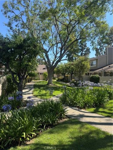 3166 E Palm, Fullerton, CA 92831
