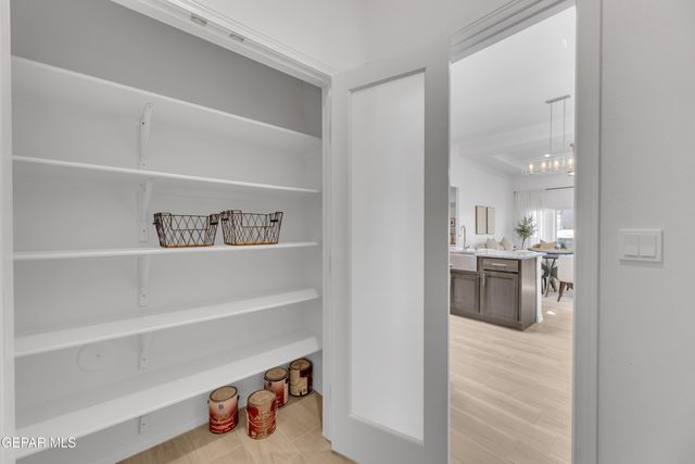 6026 FALL RIDGE, Sunland Park, NM 88008