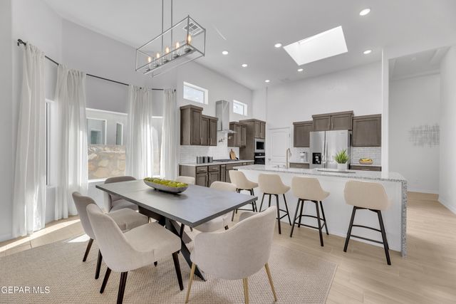 6026 FALL RIDGE, Sunland Park, NM 88008