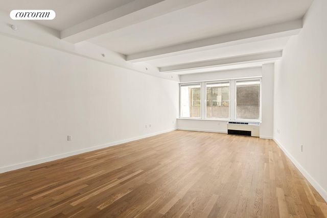 90 William St Apt 3H, New York City, NY 10038