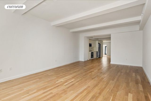 90 William St Apt 3H, New York City, NY 10038