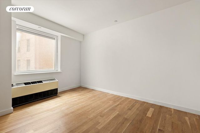 90 William St Apt 3H, New York City, NY 10038