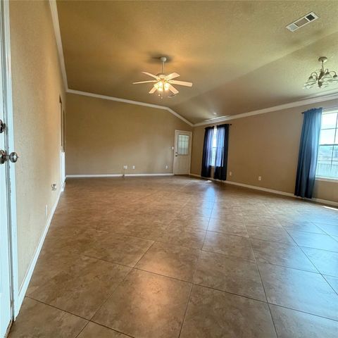 3402 23rd St N, Texas City, TX 77590