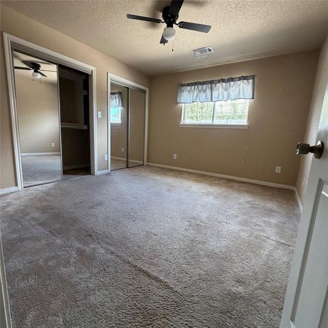 3402 23rd St N, Texas City, TX 77590