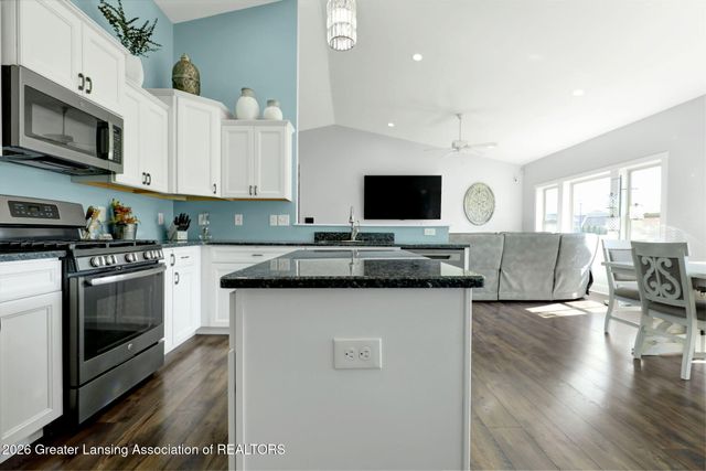 1138 Matthaei Court, Mason, MI 48854