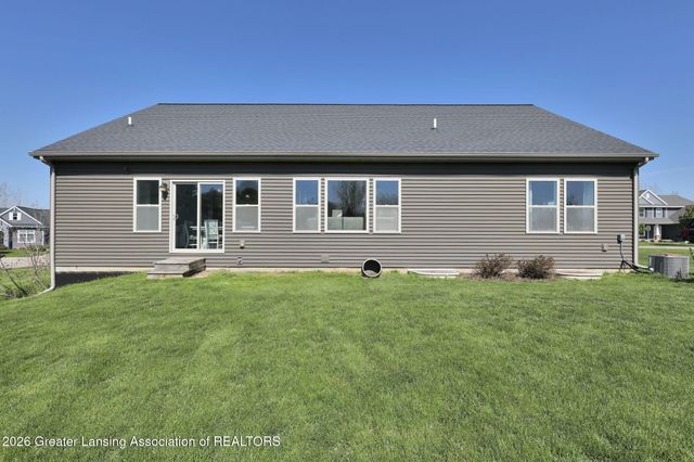 1138 Matthaei Court, Mason, MI 48854
