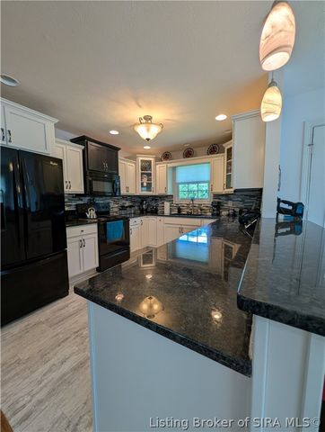 8281 Crimson Creek Court, Georgetown, IN 47122