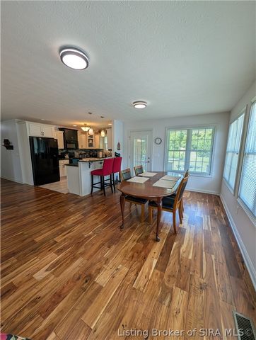 8281 Crimson Creek Court, Georgetown, IN 47122