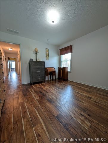 8281 Crimson Creek Court, Georgetown, IN 47122