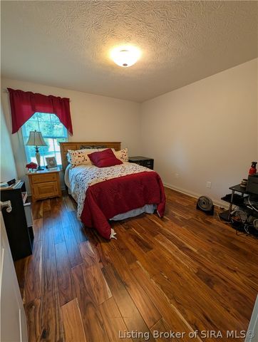 8281 Crimson Creek Court, Georgetown, IN 47122