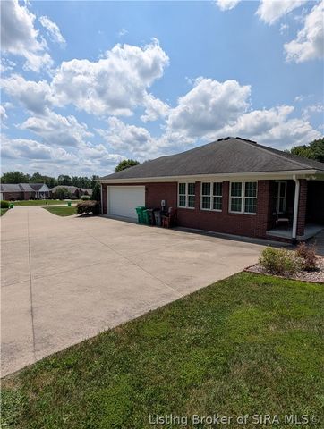 8281 Crimson Creek Court, Georgetown, IN 47122