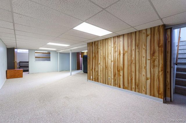 8318 Christine Street, Warren, MI 48093