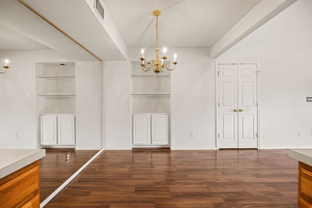 1120 Forest Creek Street, Benbrook, TX 76126