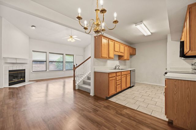 1120 Forest Creek Street, Benbrook, TX 76126