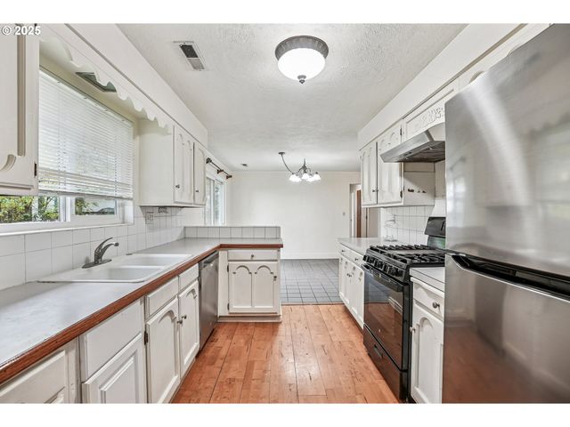 1503 GRAND Blvd, Vancouver, WA 98661