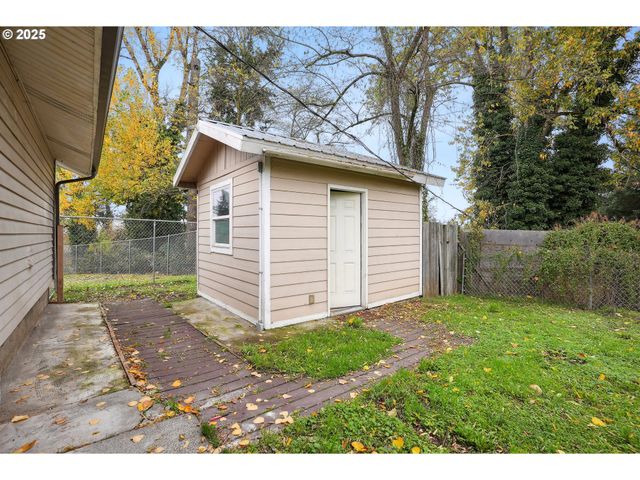 1503 GRAND Blvd, Vancouver, WA 98661