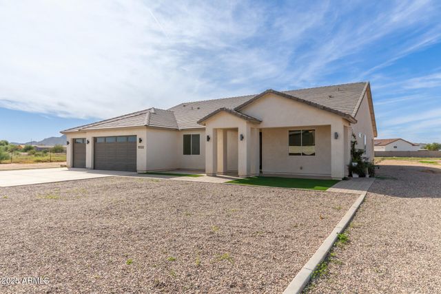 13322 S 207TH Avenue, Buckeye, AZ 85326