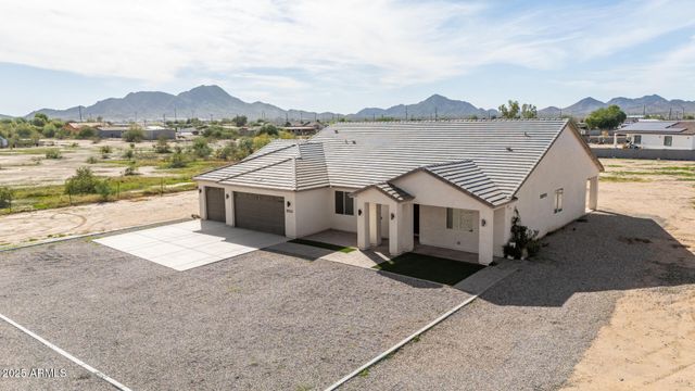 13322 S 207TH Avenue, Buckeye, AZ 85326