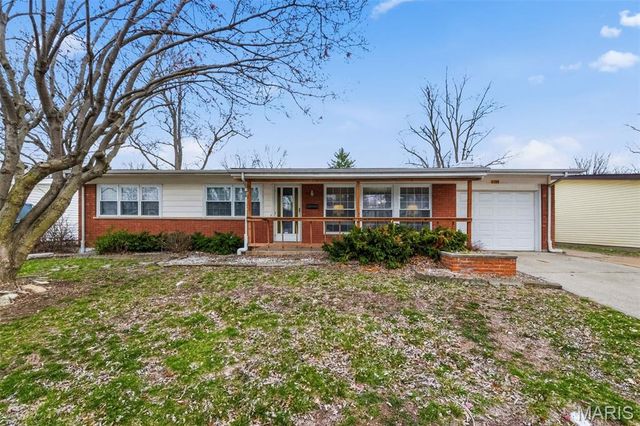 3155 Parker Road, St Louis, MO 63033