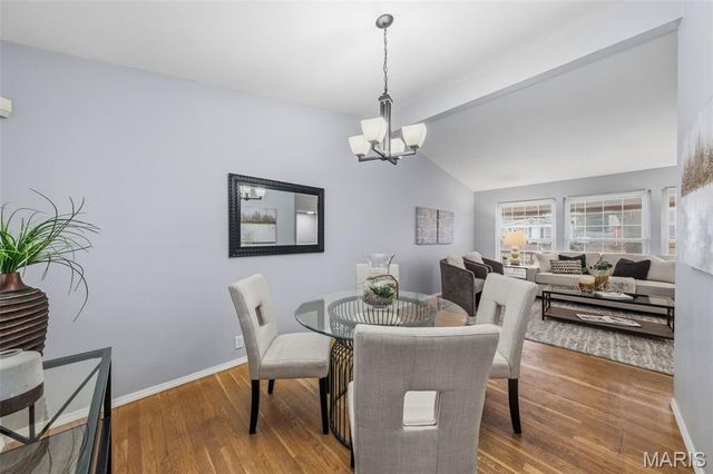 3155 Parker Road, St Louis, MO 63033