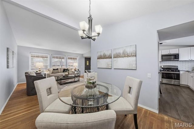 3155 Parker Road, St Louis, MO 63033