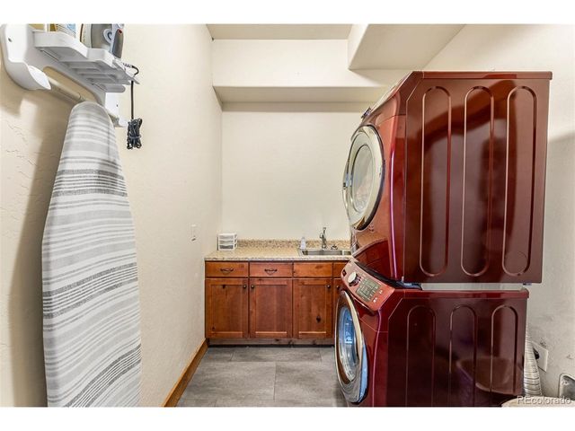 40 Cooney Ct, Blue River, CO 80424