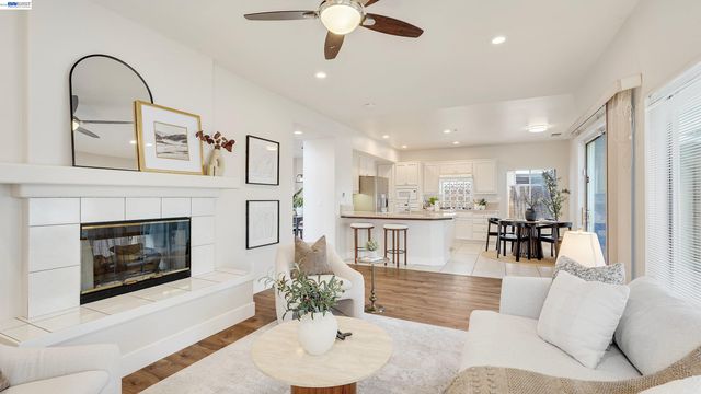 5197 Rose Way, Union City, CA 94587